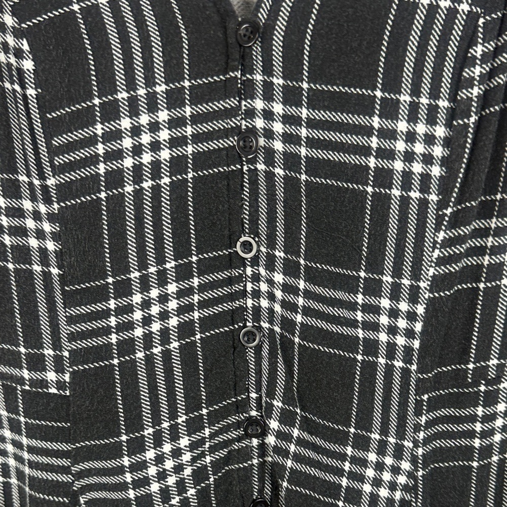 Torrid Black & White Plaid Bell Sleeve Babydoll Tunic Top - Size 0 (L/XL) - Picture 9 of 13